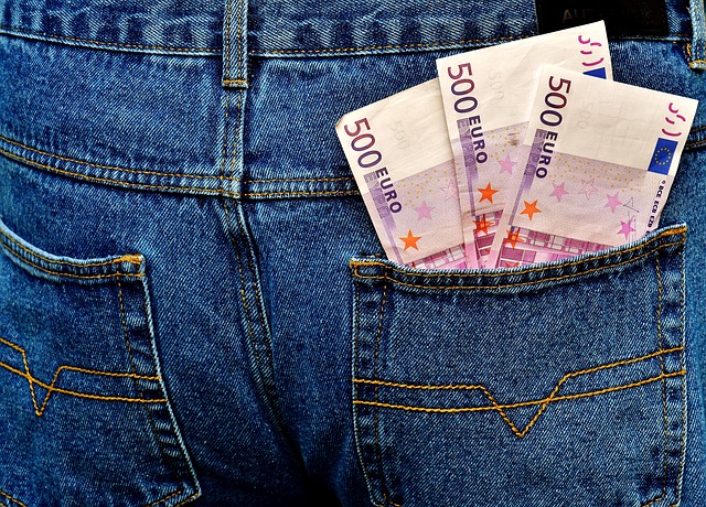 Odd jobs are a waste of time. Pocket money is better.