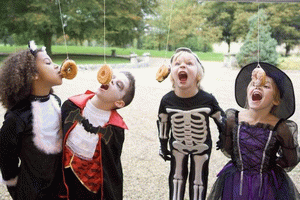 Doughnuts on a string