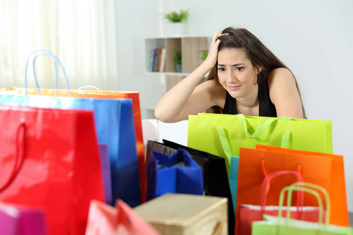 Illustration for a B2 conversation question about shops, money and what you buy.
